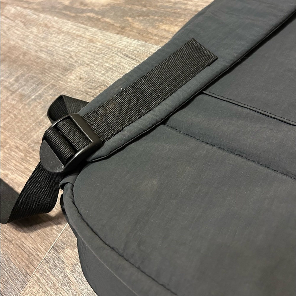 Aloha Collection Nylon Backpack - Picture 4 of 4